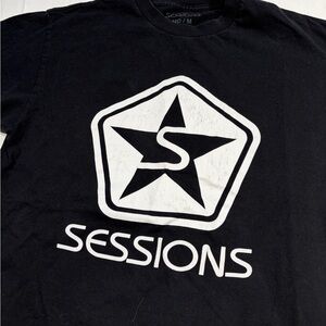 Sessions shirt Medium